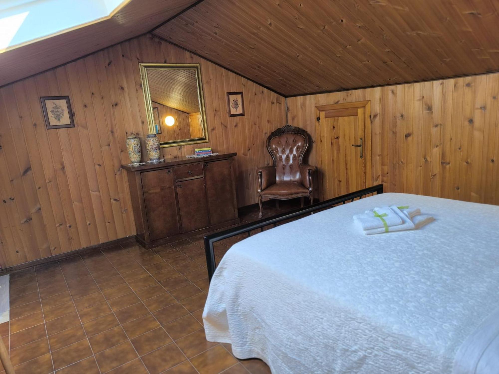 La Casa Dei Nonni Villa กุบบีโอ ภายนอก รูปภาพ